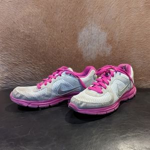 Nike Air Relentless 7.5 W